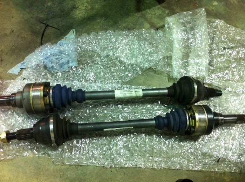 Have DSS 1400hp axles with me at the Fest. 750 Camaro5 Chevy Camaro